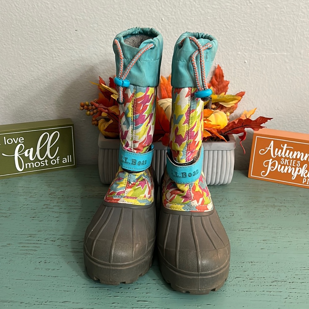 L.L. Bean boots SZ 2 Kids